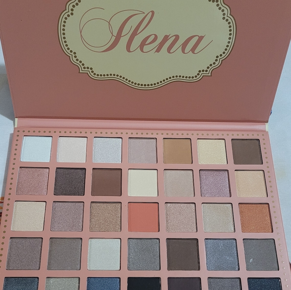 ELENA Eyeshadow Palette